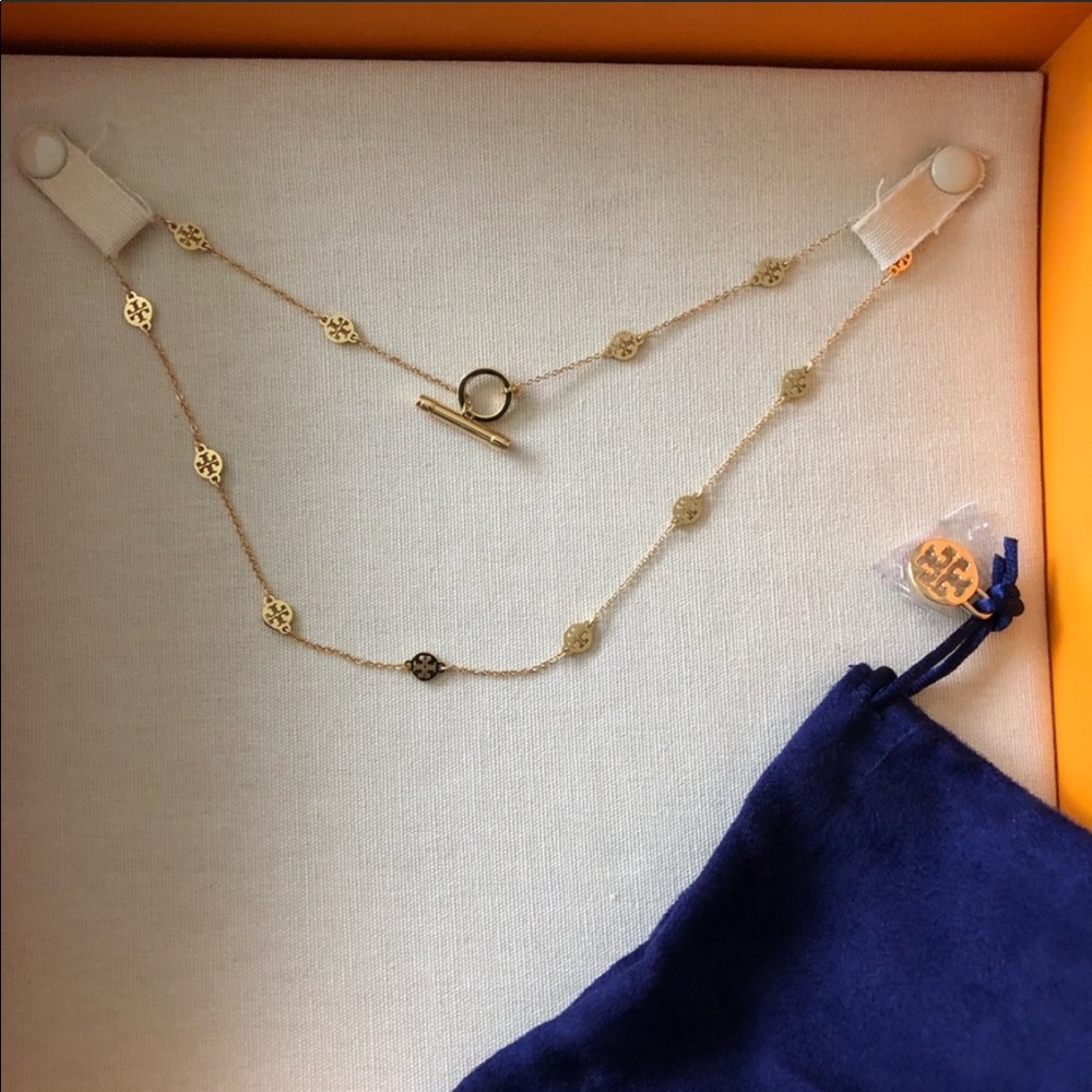 tory burch necklace